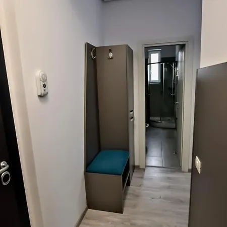 Apartament Garsoniera Aki 1 Mamaia Nord *